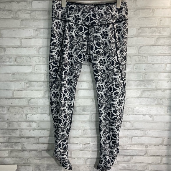 CALIA  Women's Essential Tight Fit Charcoal Geo Ankle Leggings Size L - Picture 3 of 12